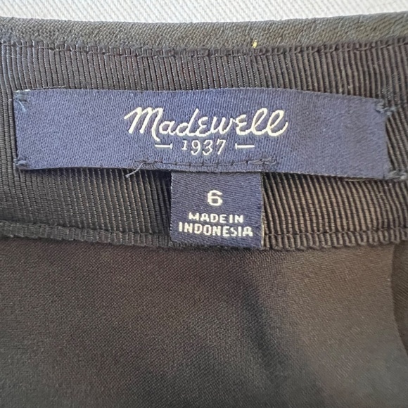 Madewell textured fabric mini skirt with gold metallic stitching details - Picture 8 of 10